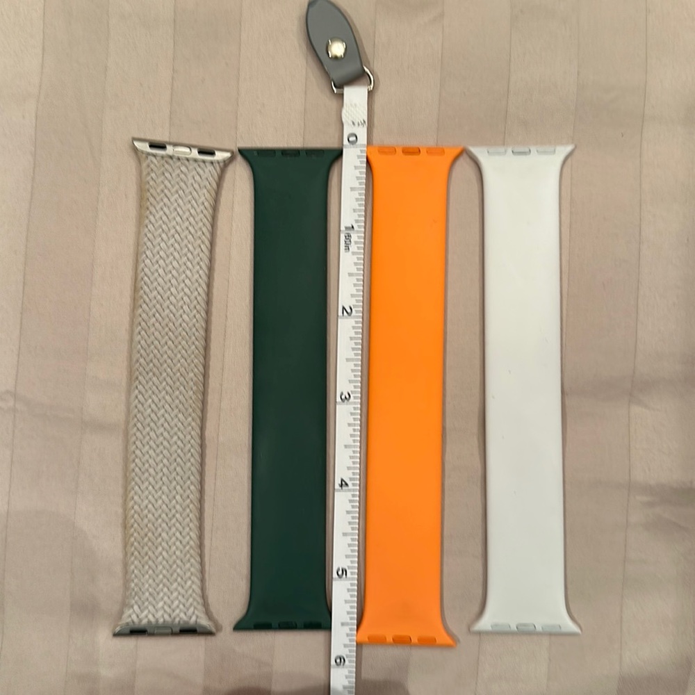 Apple Watch ‘Apple Brand’ Solo interchangeable watch bands